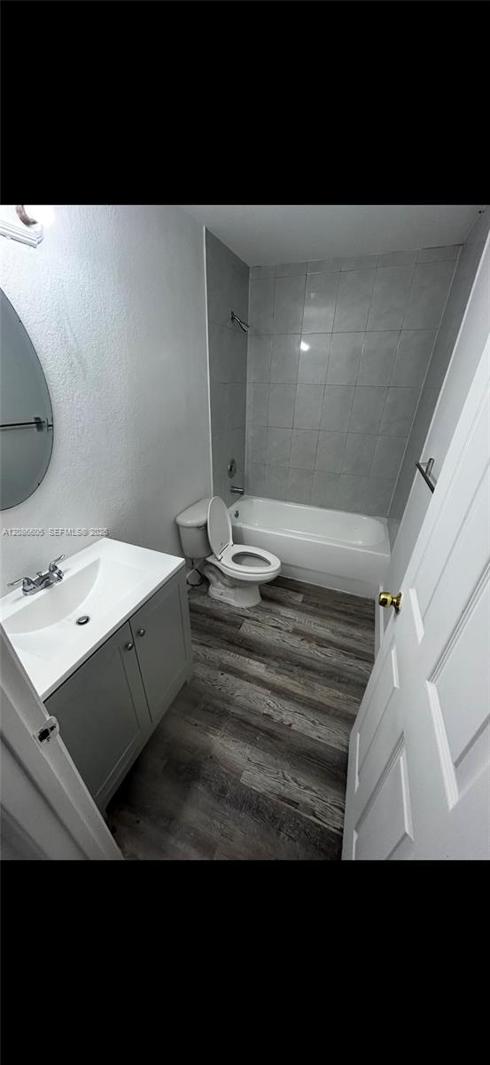 50 NW 166th St — Photo 2