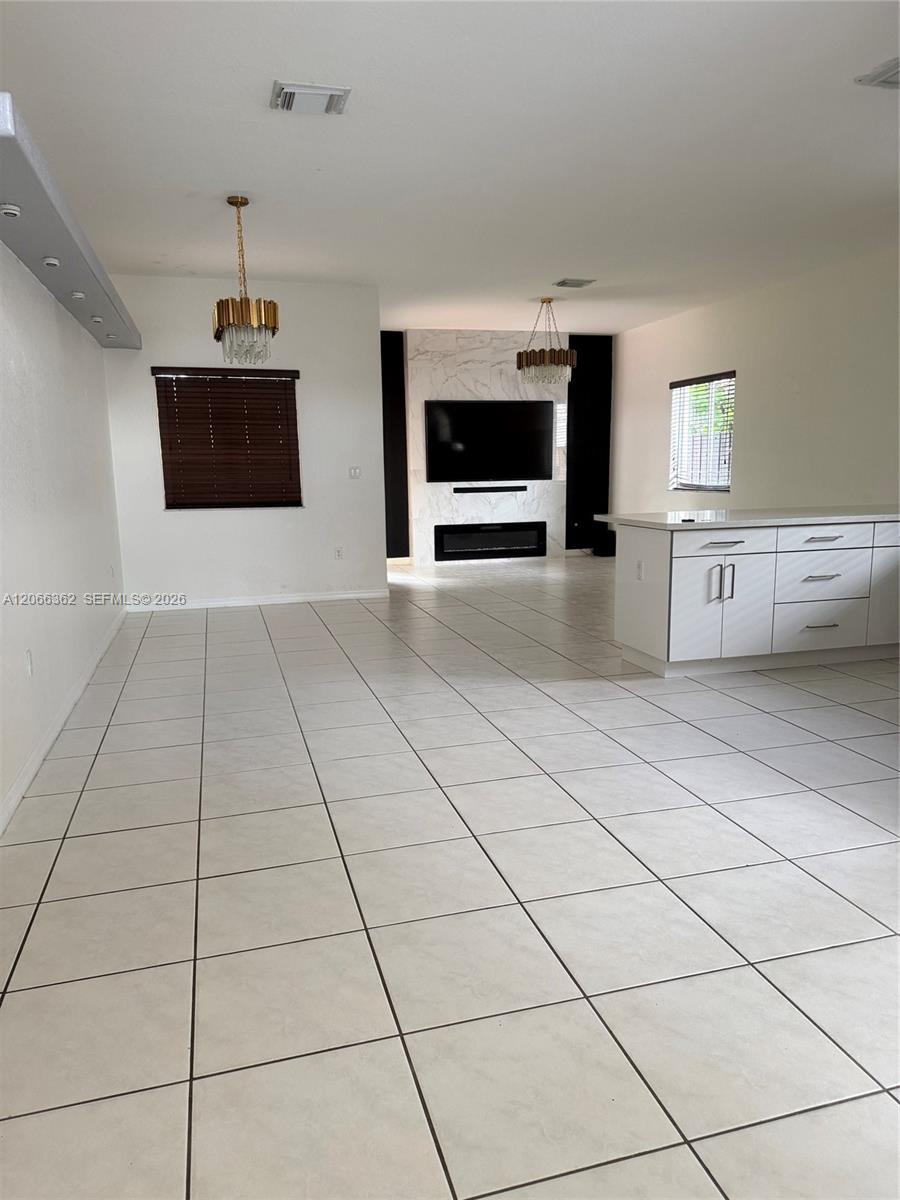 16263 SW 55th Ter — Photo 3