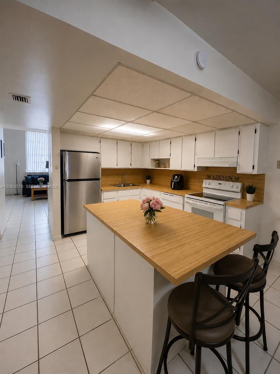 633 N University Dr # 14 — Photo 3