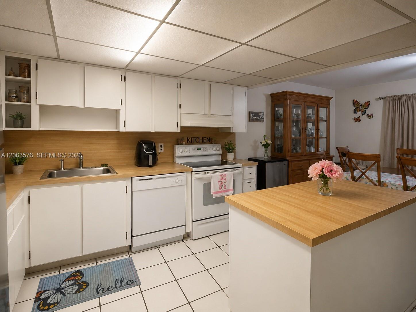 633 N University Dr # 14 — Photo 4