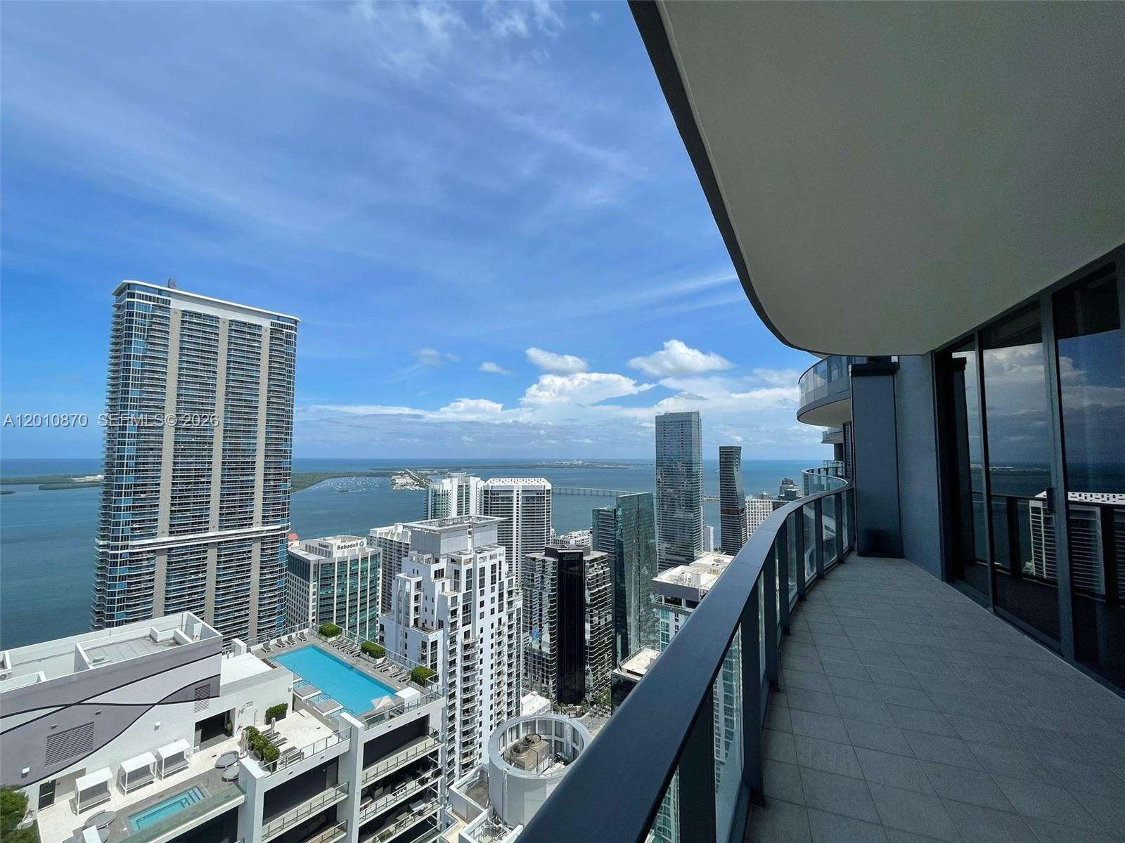 1000 Brickell Plaza # PH5908, Miami FL 33131