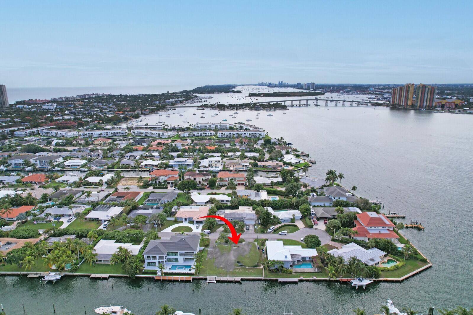 1050 Bimini Lane, Singer Island FL 33404