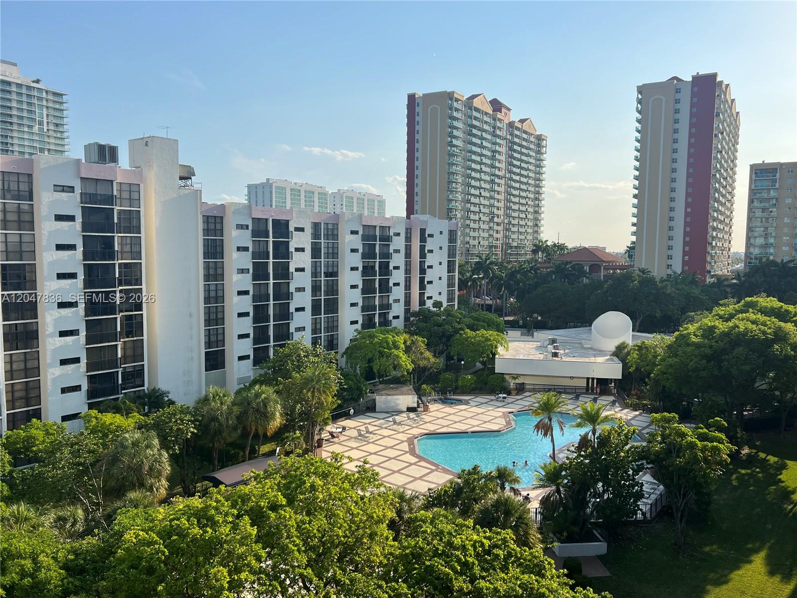 17011 N Bay Rd # 816, Sunny Isles Beach FL 33160
