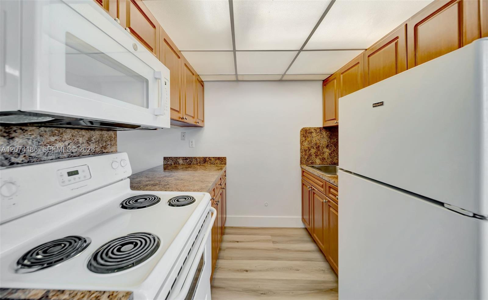 777 SW 9th Ave # 301 — Photo 4