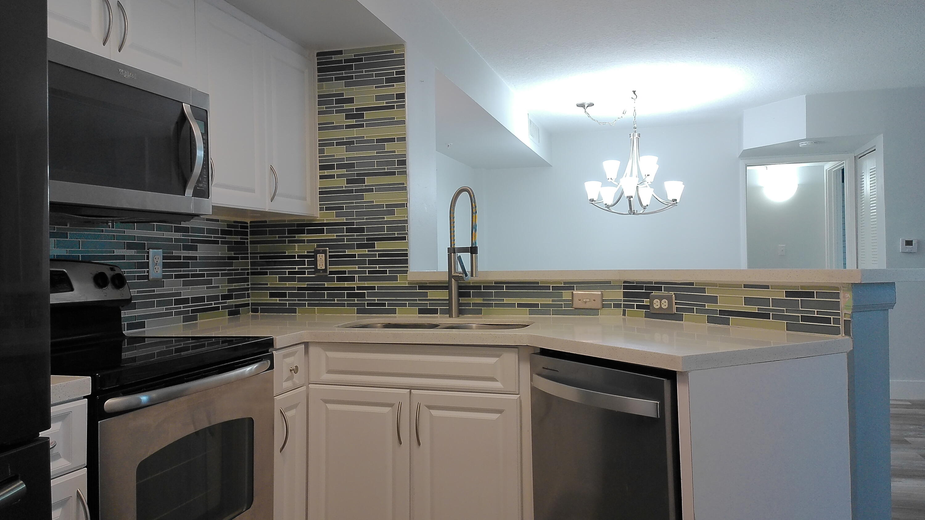1000 Scotia Drive # 304 — Photo 4
