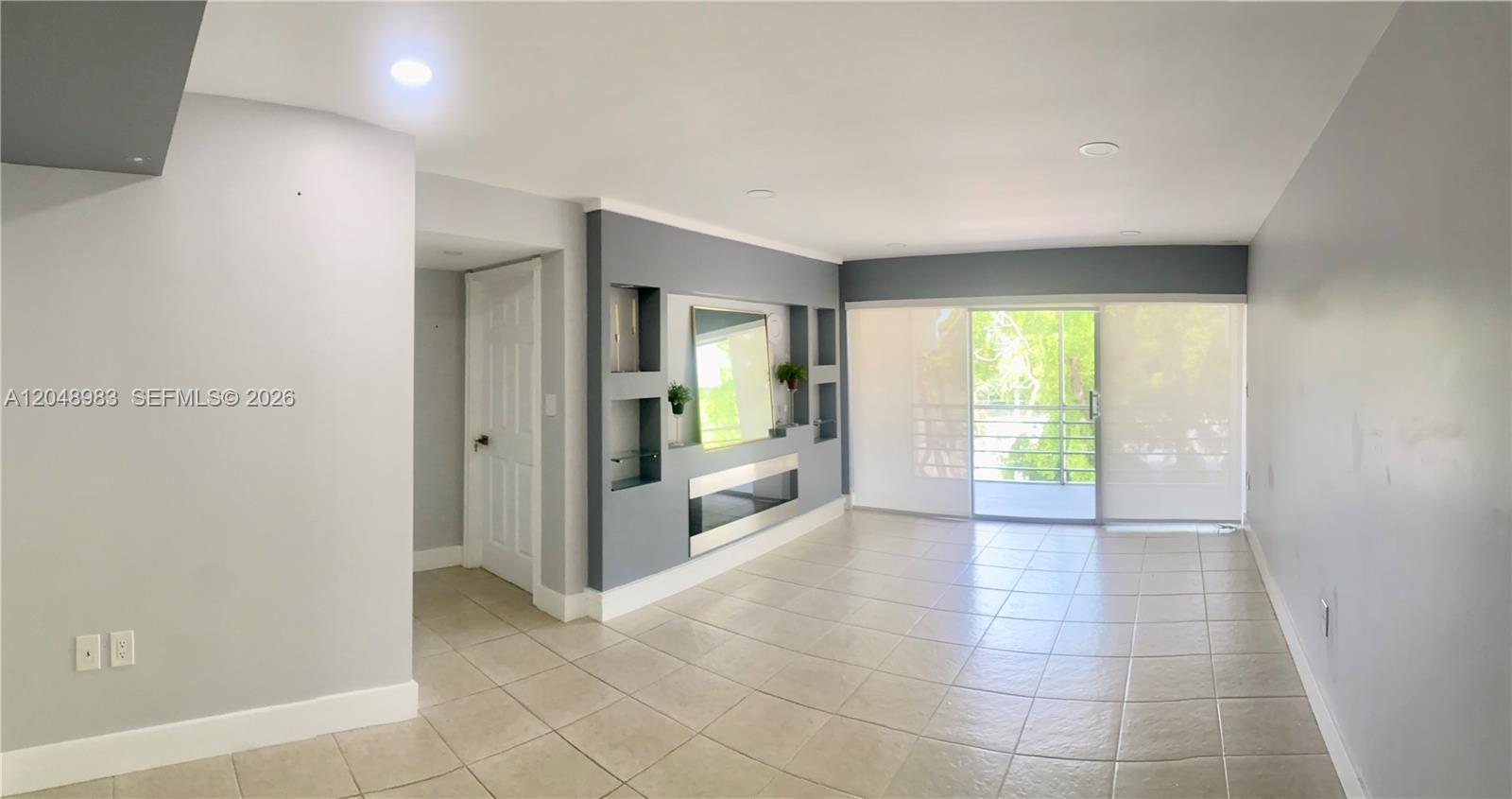 4255 N University Dr # 304, Sunrise FL 33351