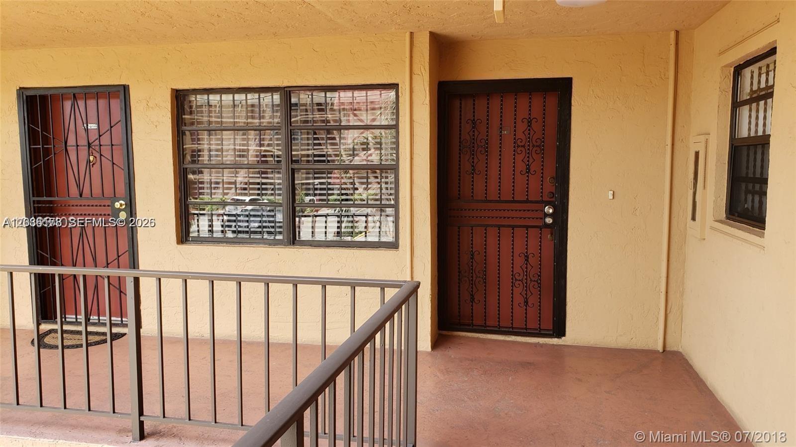 1325 W 68th St # 214 — Photo 4