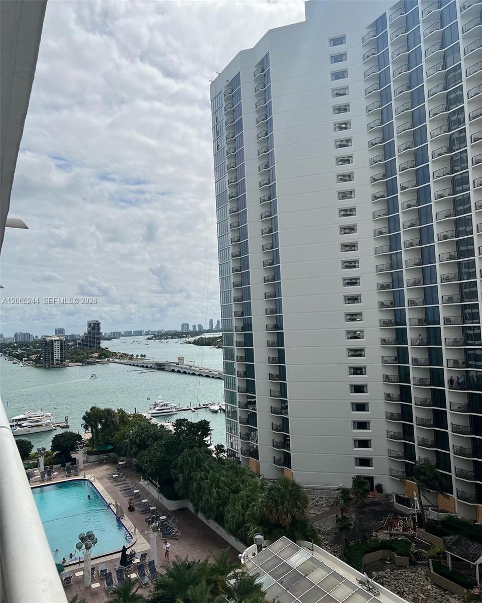 1717 N Bayshore Dr # 1856, Miami FL 33132