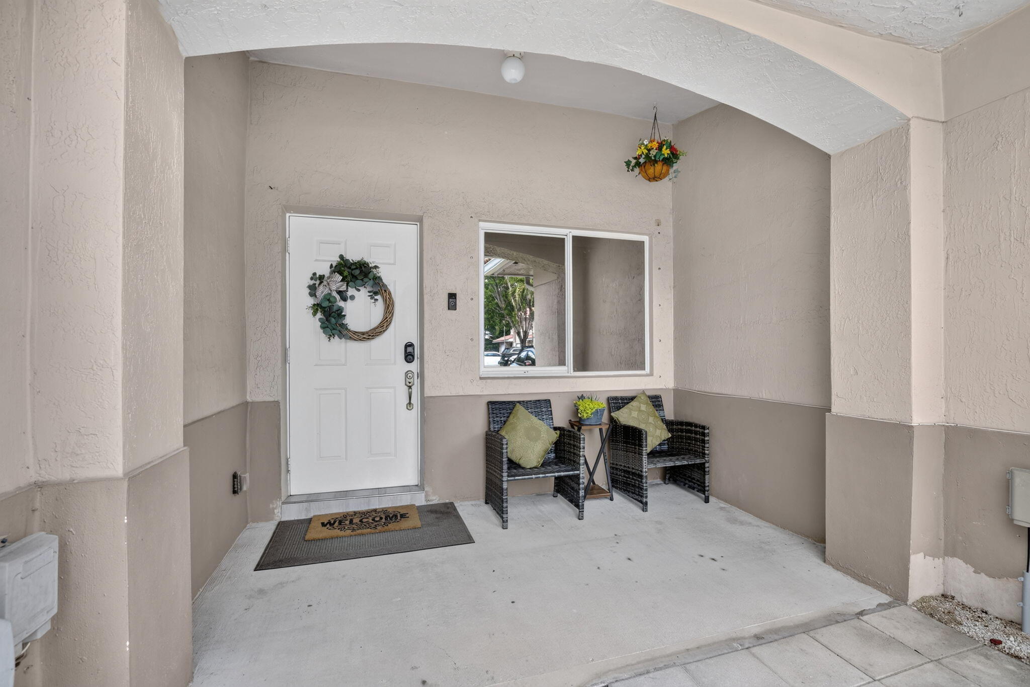 4950 PALM GARDEN Lane — Photo 2