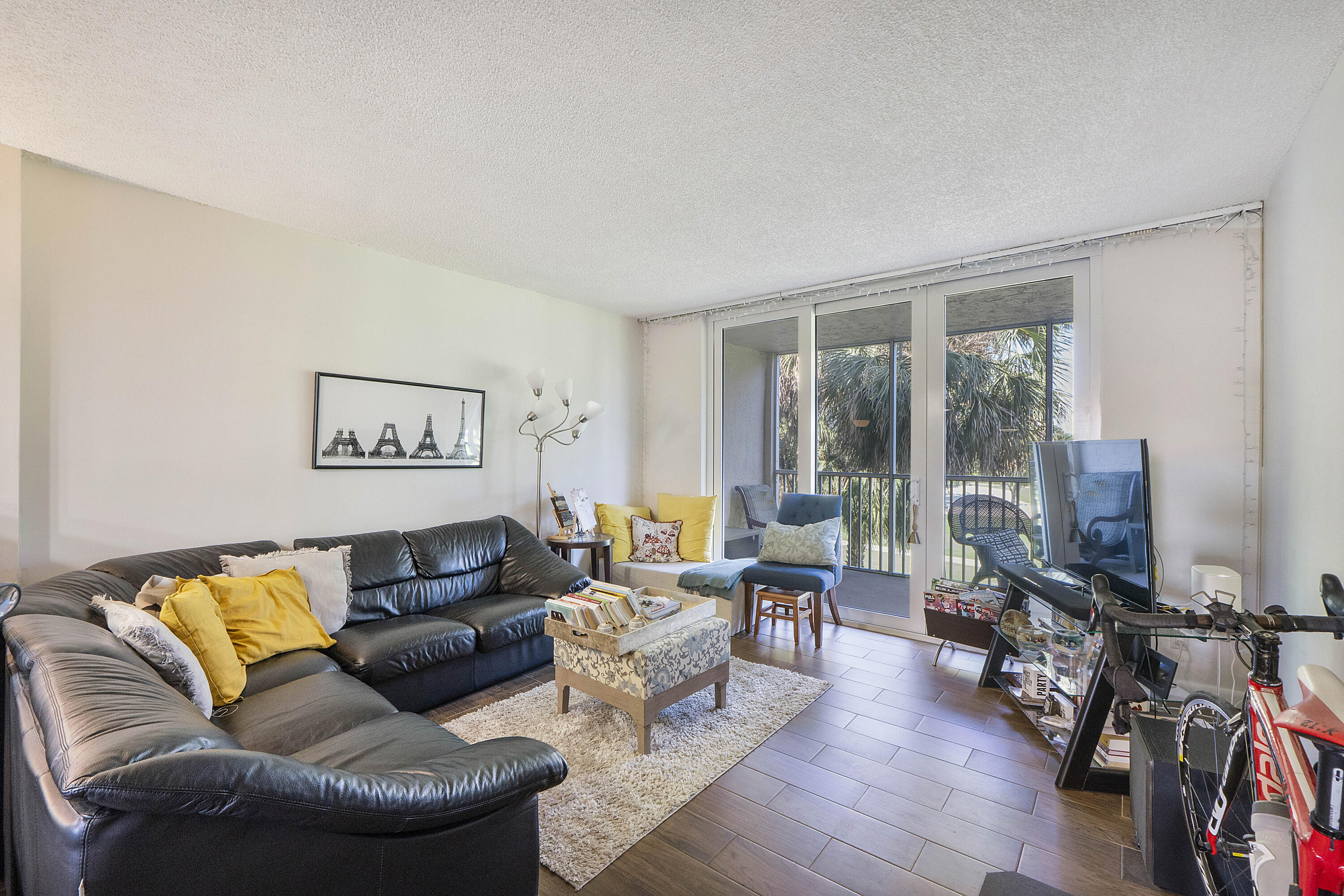 250 Jacaranda Drive # 308 — Photo 5