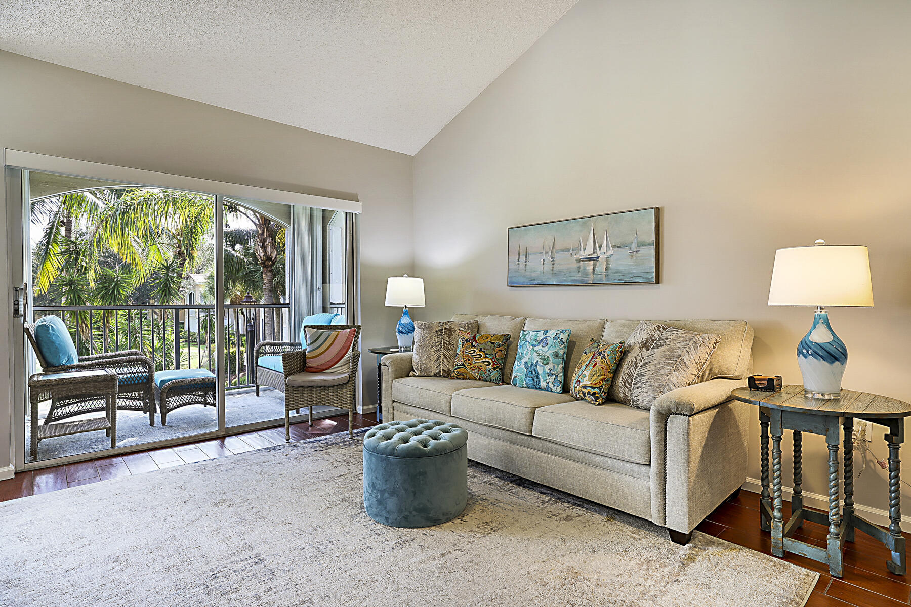 272 VILLAGE Boulevard # 7212 — Photo 4