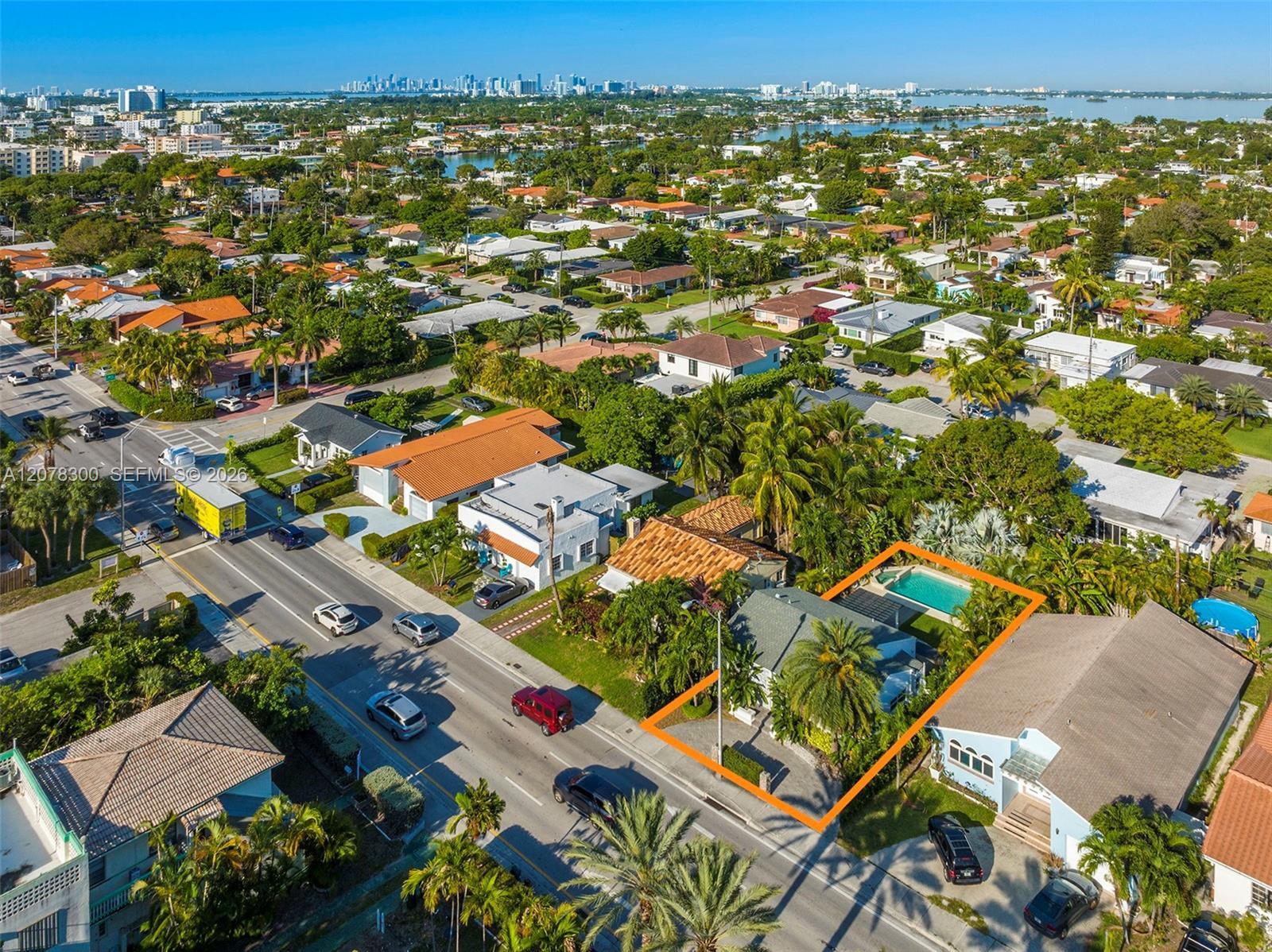 8934 Harding Ave — Photo 4