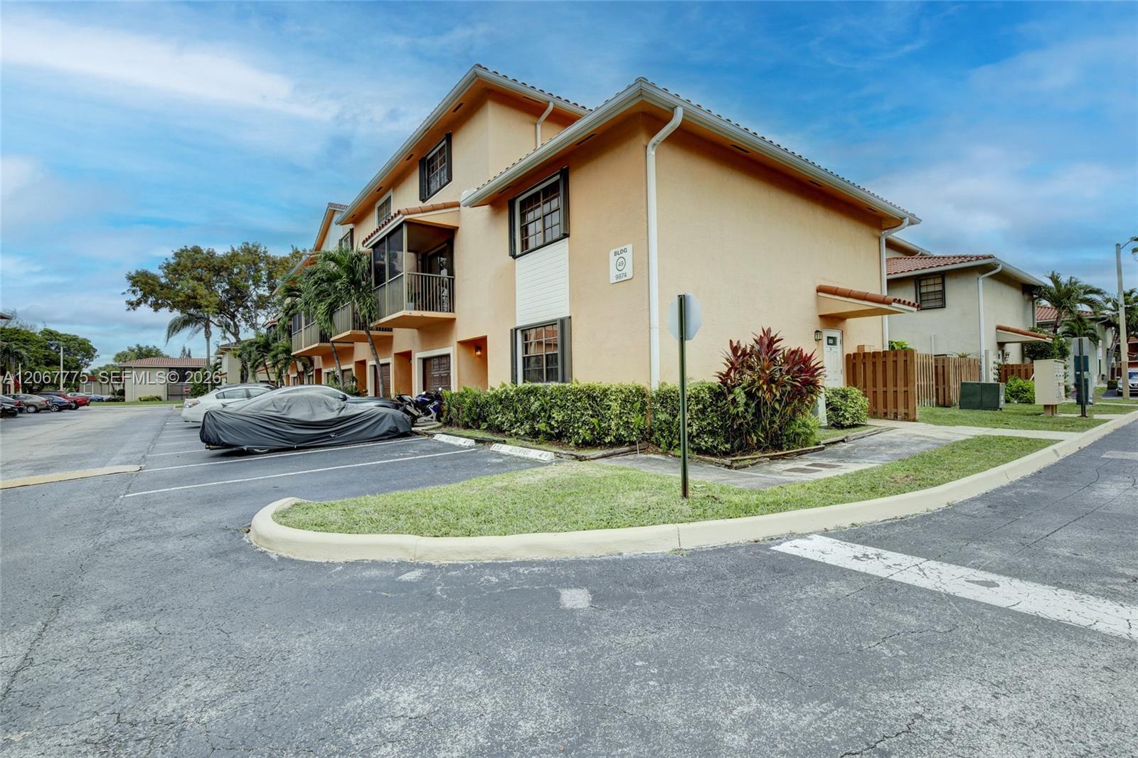 9874 Hammocks Blvd # 49 — Photo 4