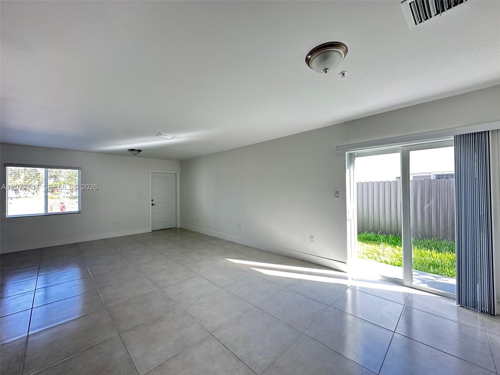 11288 SW 187 St # 11288 — Photo 5
