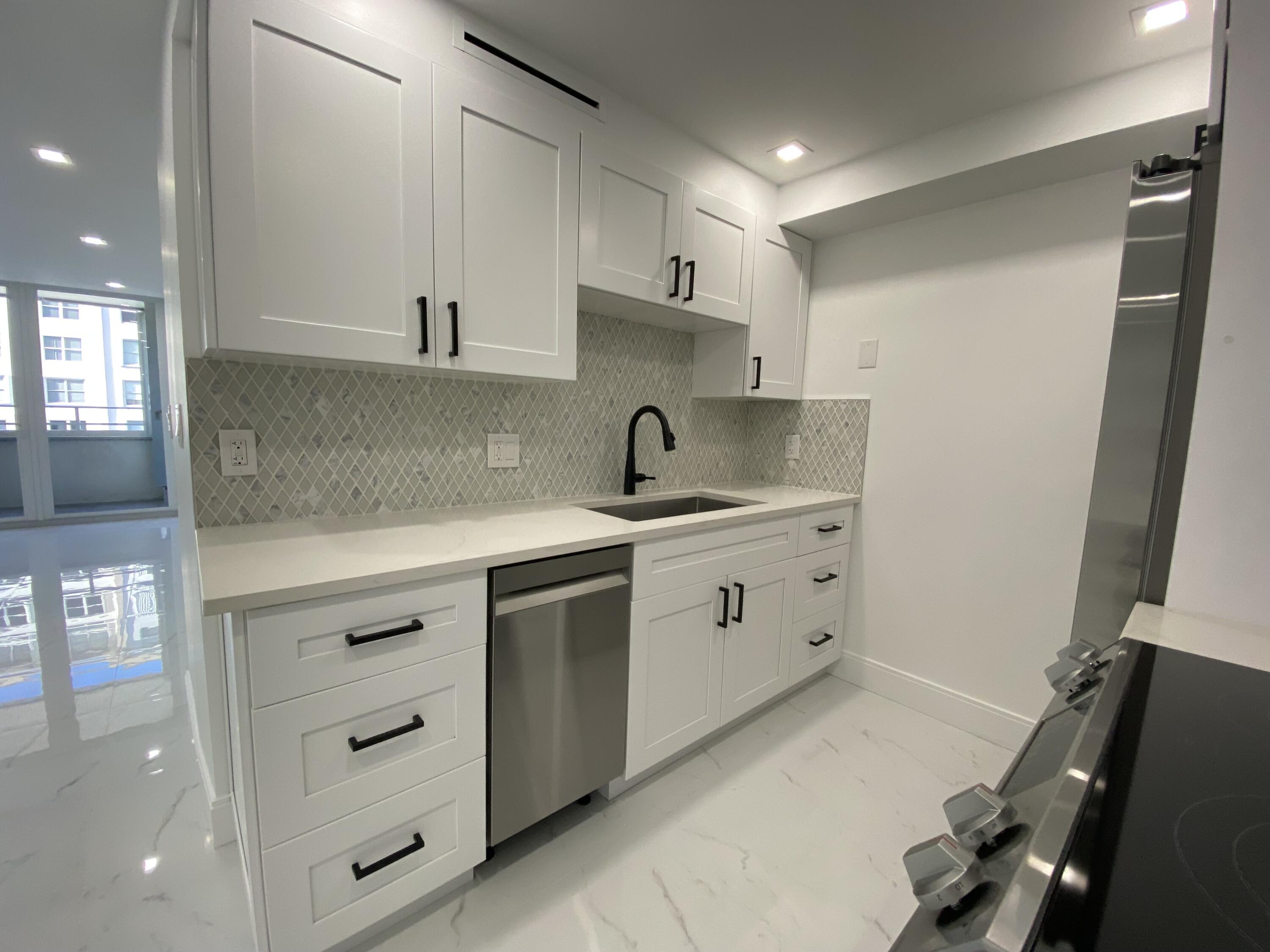 111 Briny Avenue # 2409 — Photo 4