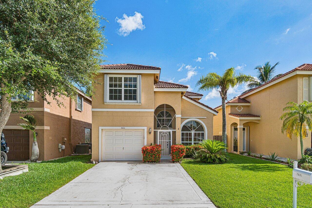 7835 Springfield Lake Drive, Lake Worth FL 33467