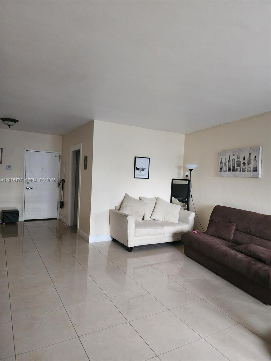 7441 Wayne Ave # 3O, Miami Beach FL 33141