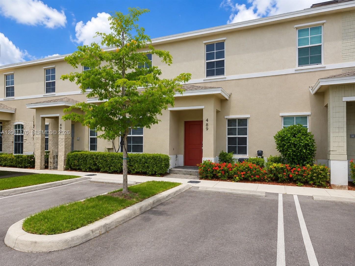 489 NE 4th St, Florida City FL 33034
