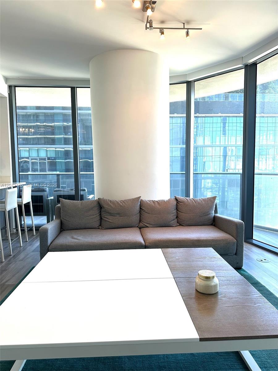 801 S Miami Ave # 4305 — Photo 3