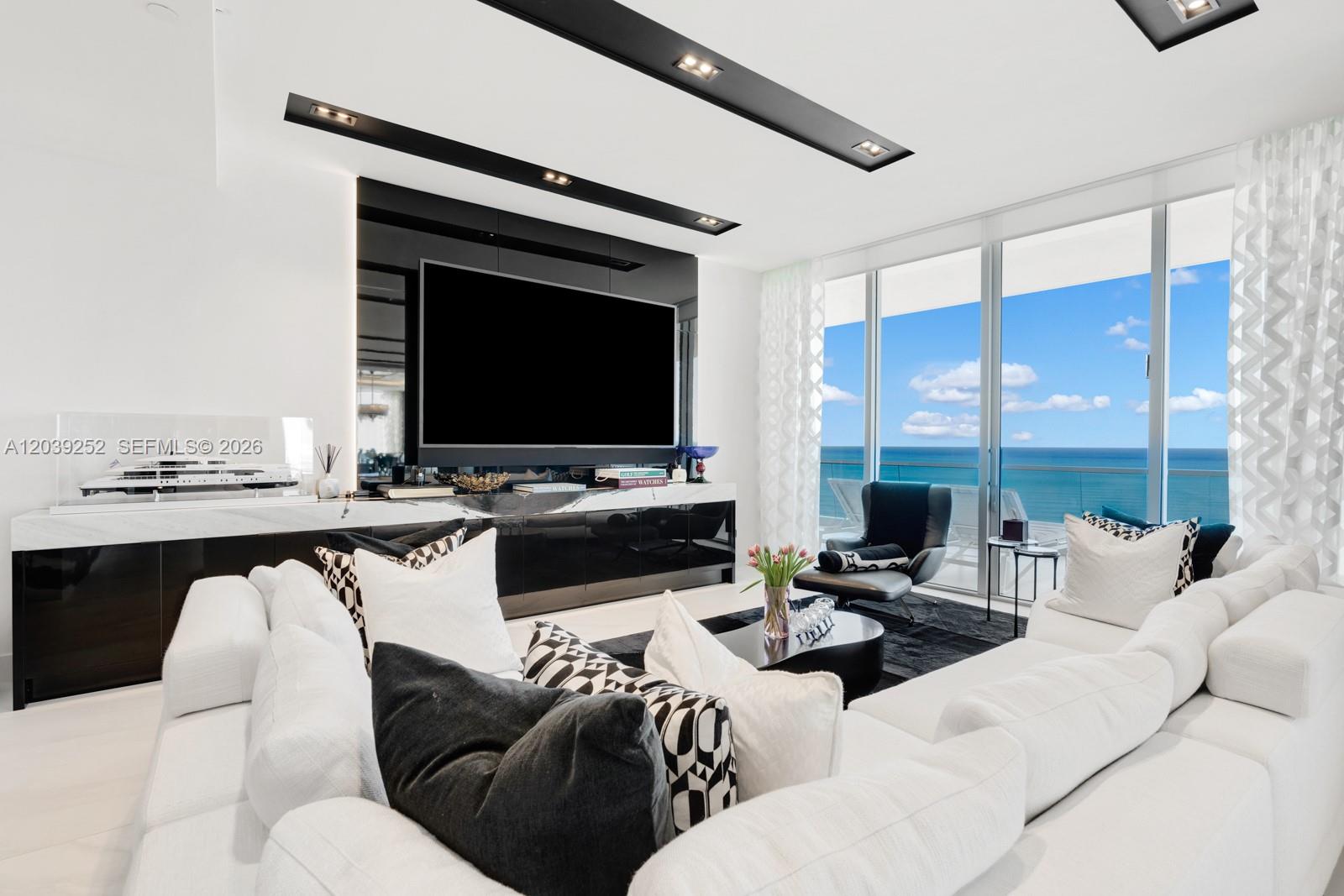 18501 Collins Ave # 2304 — Photo 5