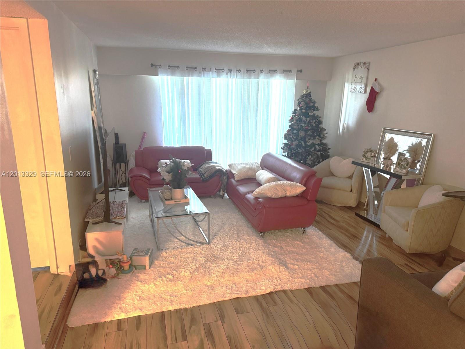 3740 Inverrary Dr # 2B — Photo 3