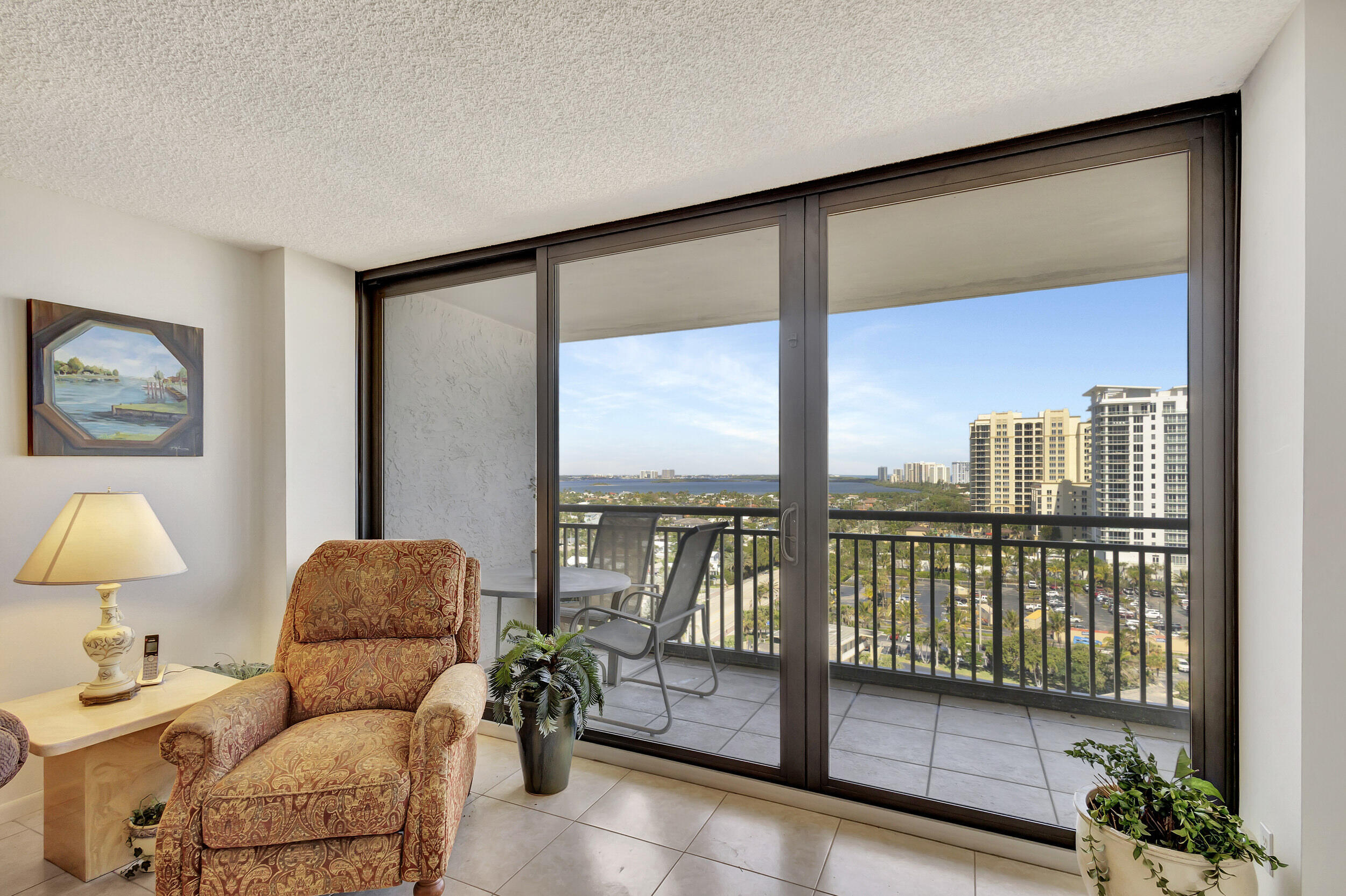 3400 N OCEAN Drive # 1505 — Photo 5