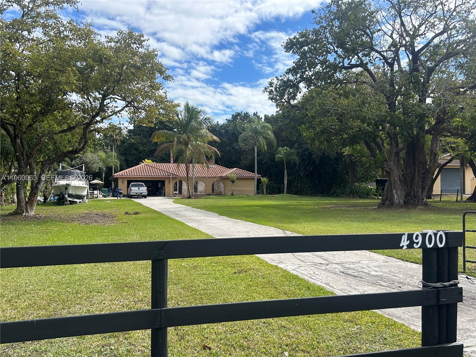 4900 SW 178th ave, Southwest Ranches FL 33331
