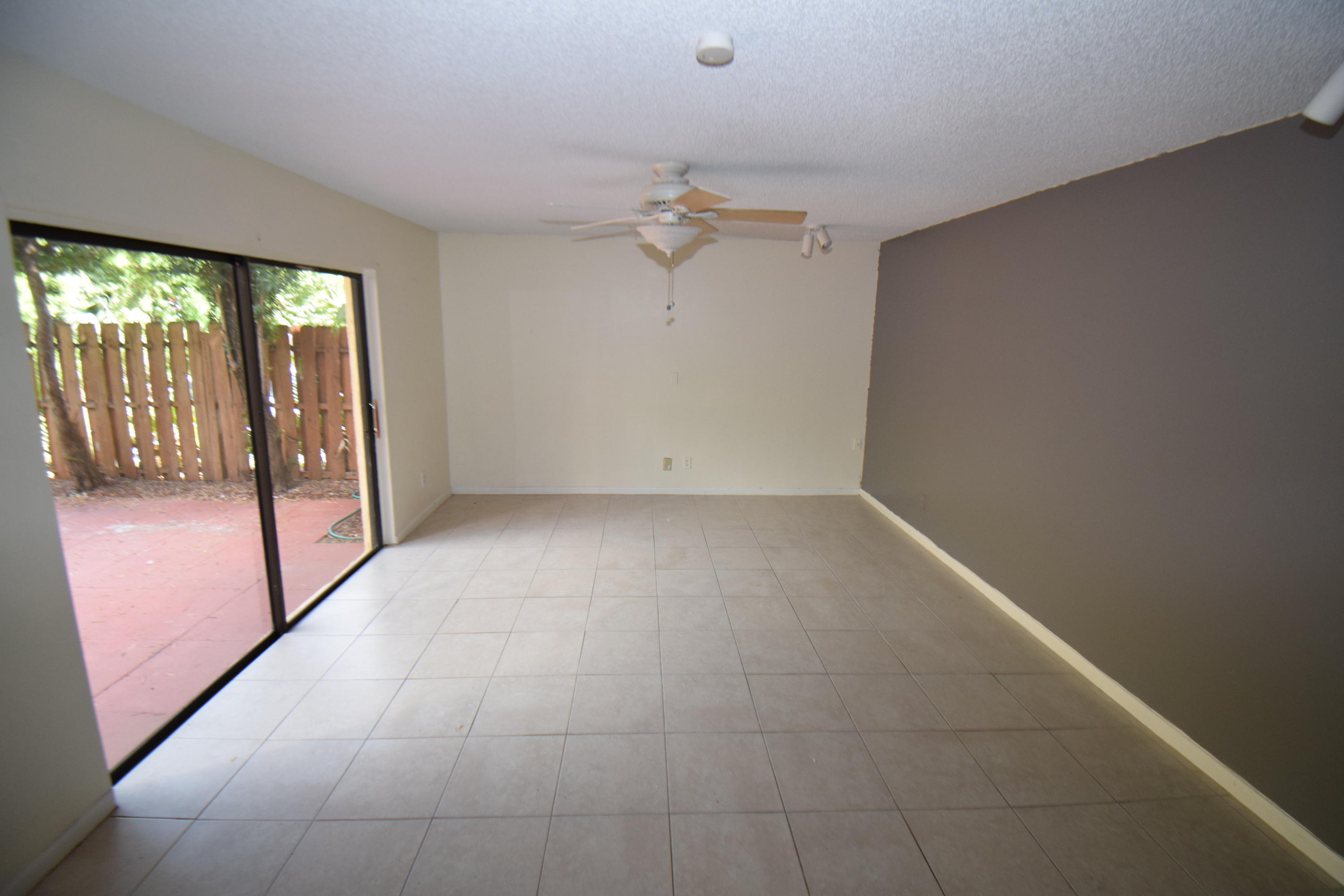 237 Alemeda Drive # 3 — Photo 4
