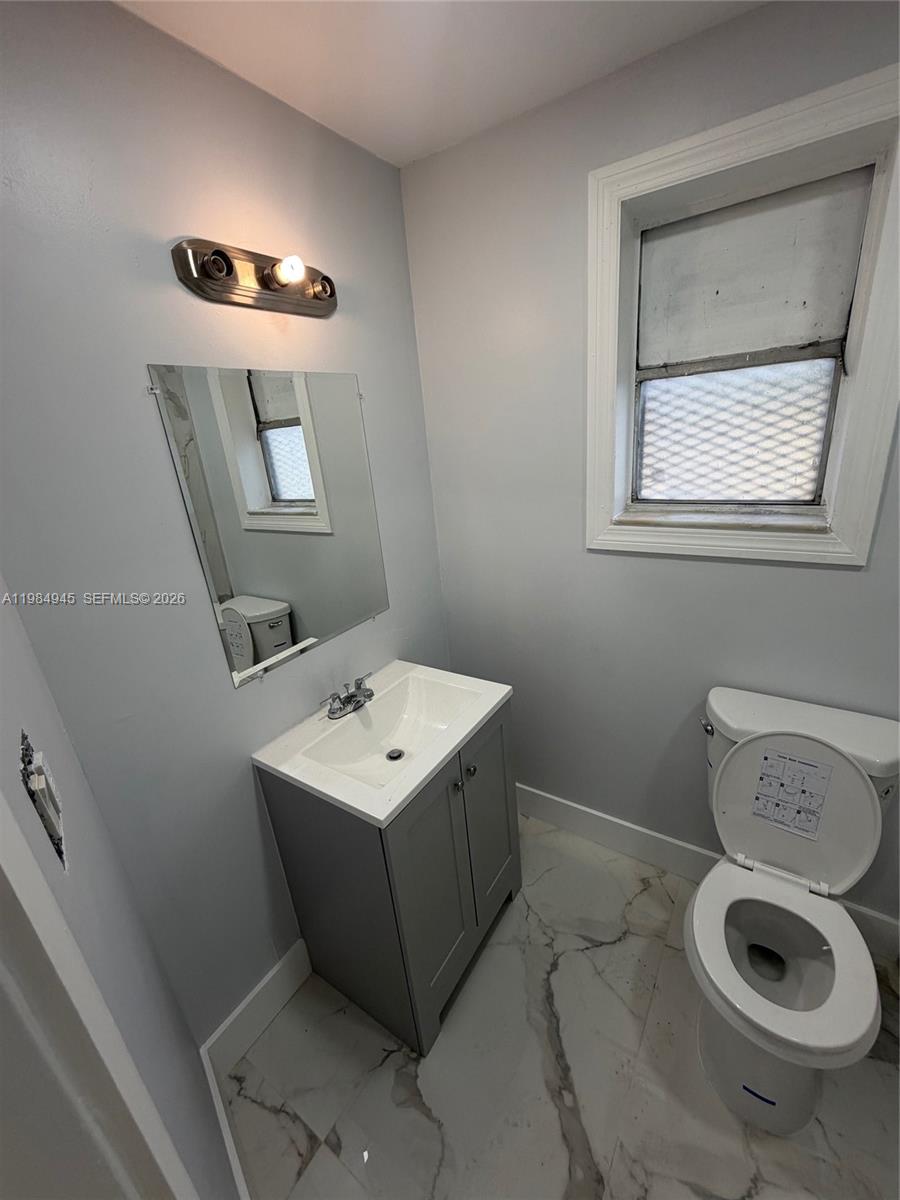 531 NE 58th St # 3 — Photo 4