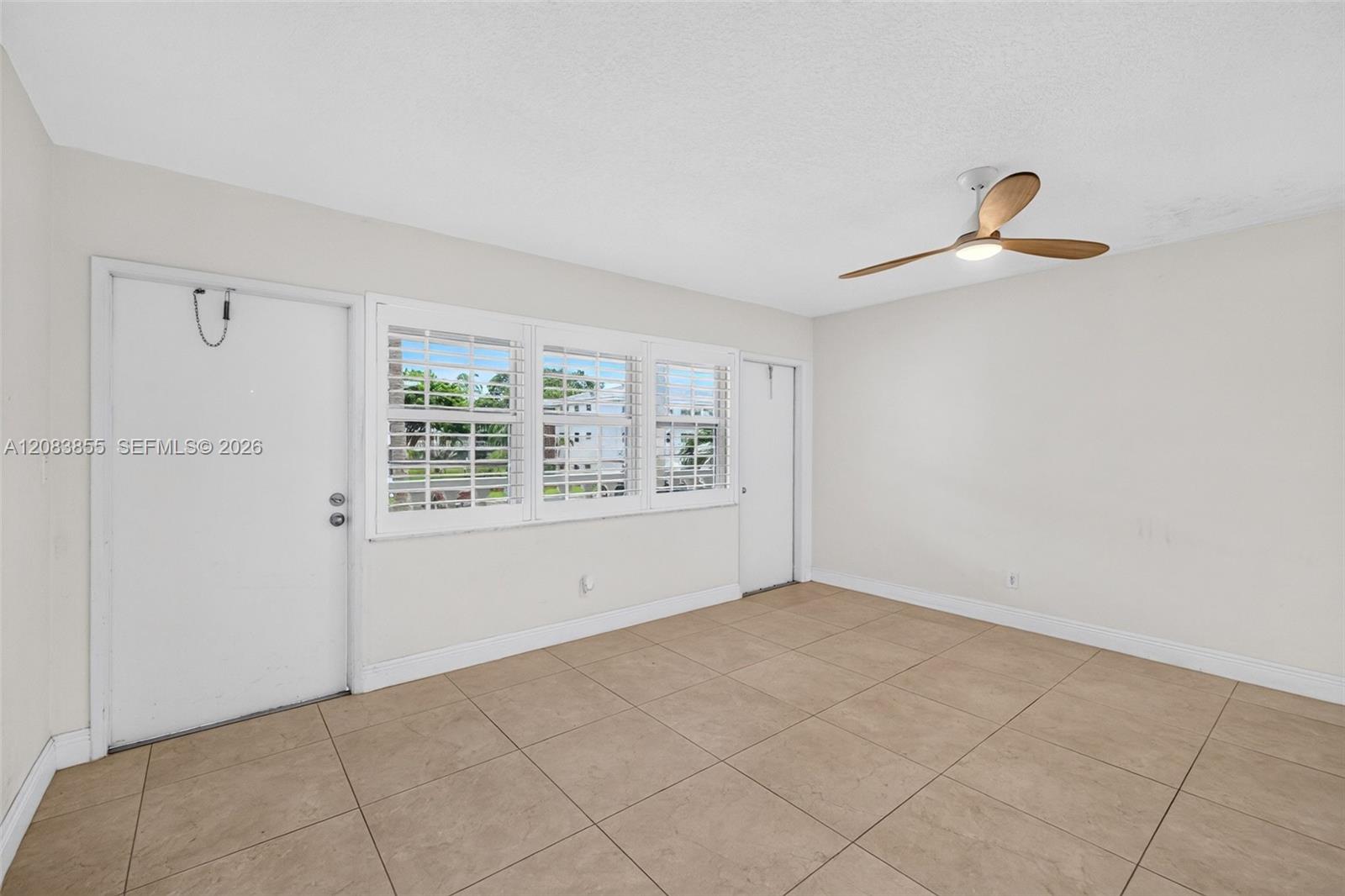 5203 NE 24th Ter # B211 — Photo 5