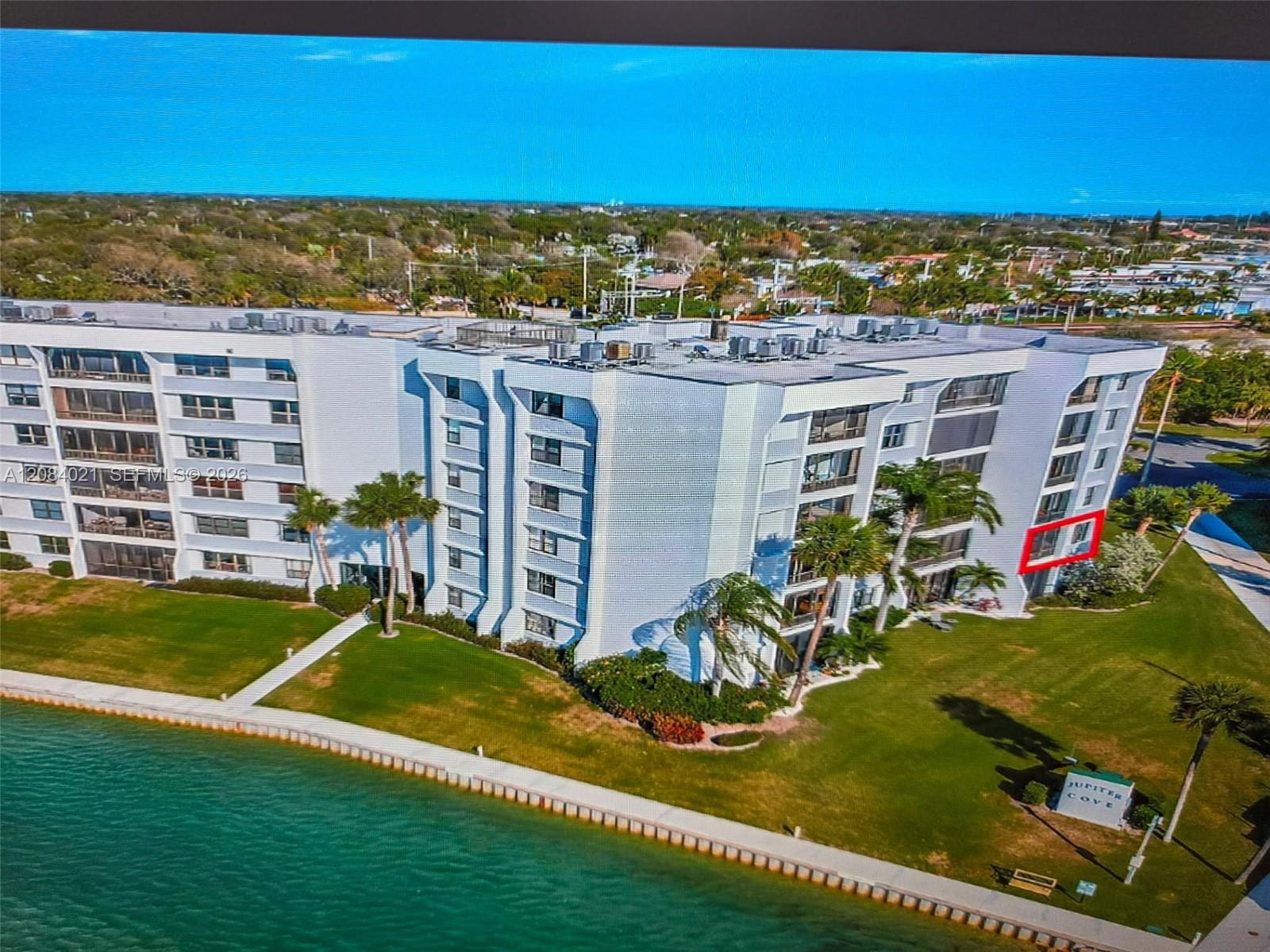 1542 Jupiter Cove Dr # 207 — Photo 4