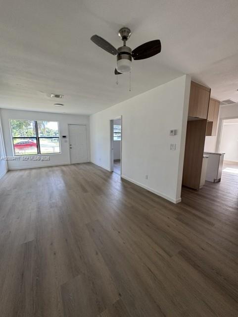 4711 SW 31st Dr # 0 — Photo 4