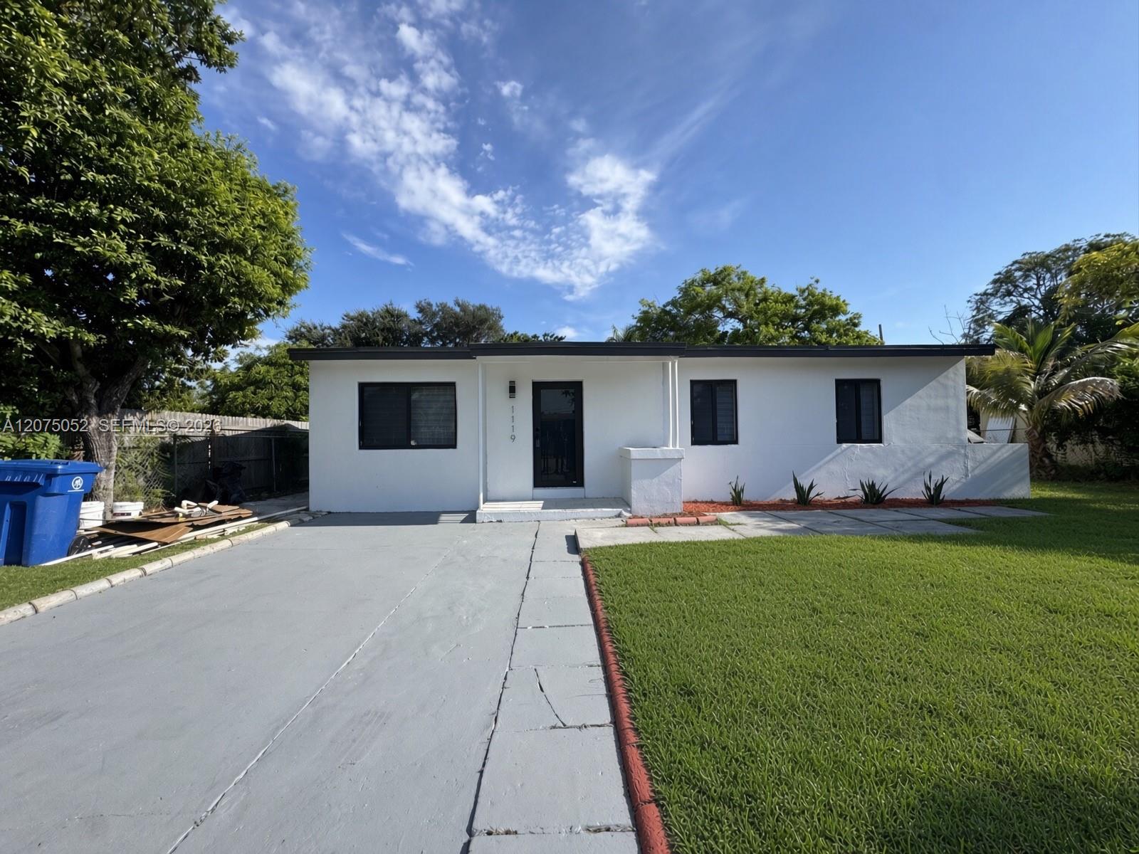 1119 NW 11th Ct, Fort Lauderdale FL 33311