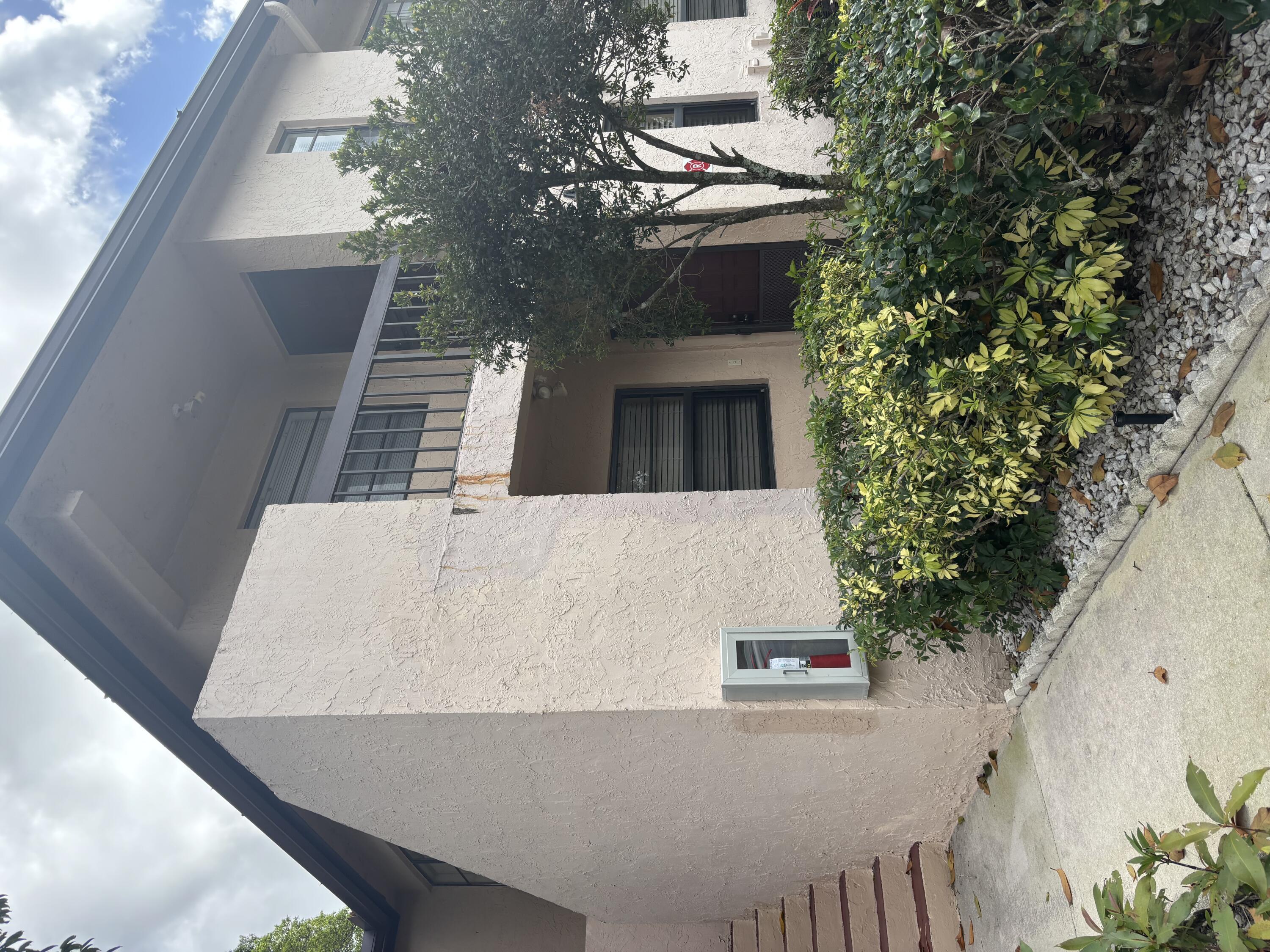 9268 Vista Del Lago # 26b, Boca Raton FL 33428