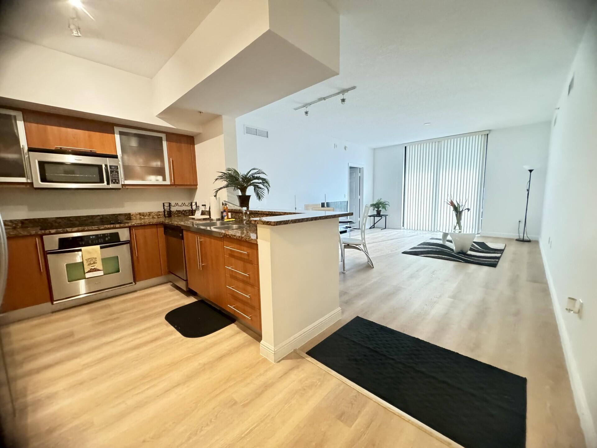 888 S Douglas Road # 1015 View 4