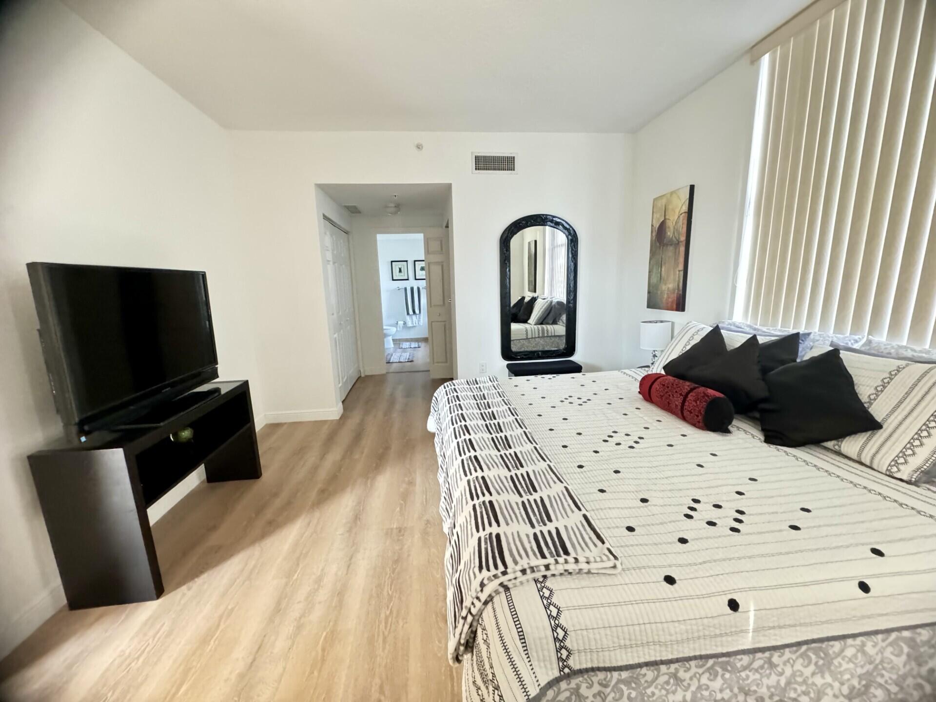 888 S Douglas Road # 1015 View 10