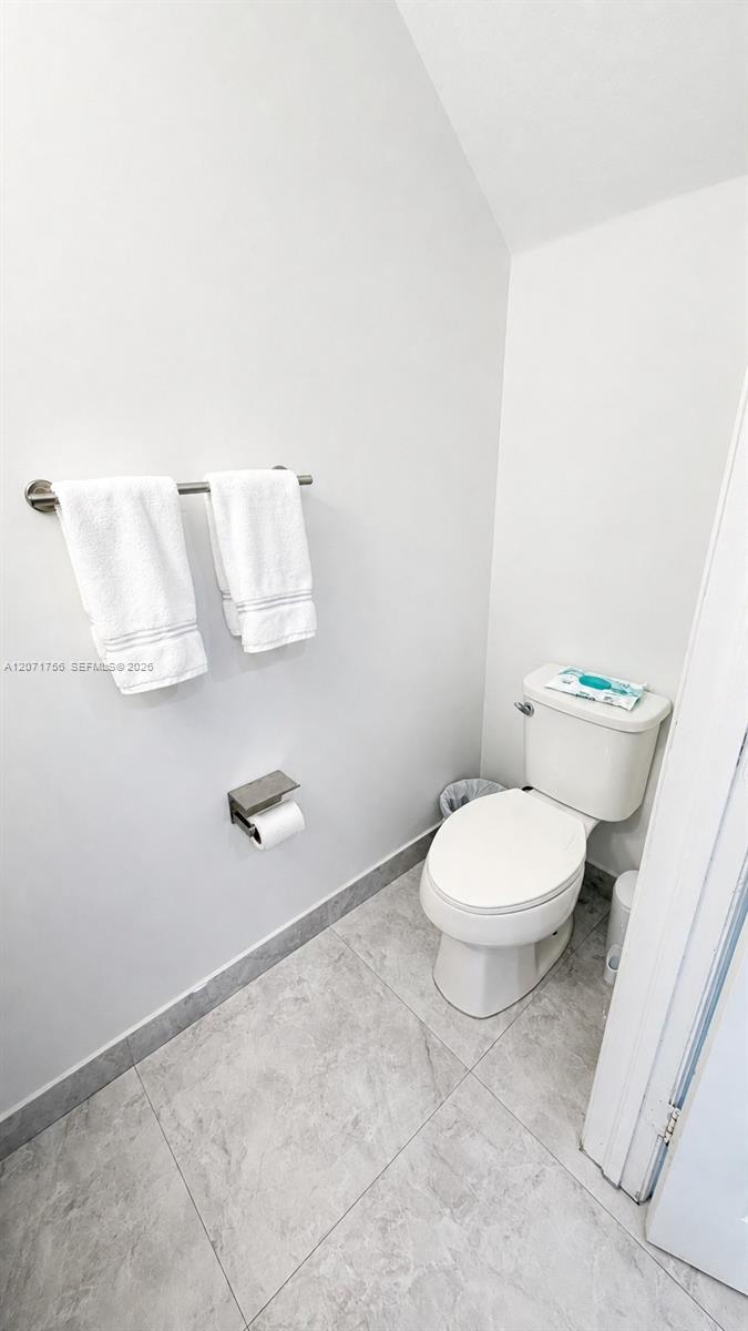 8876 W 35th Way View 9