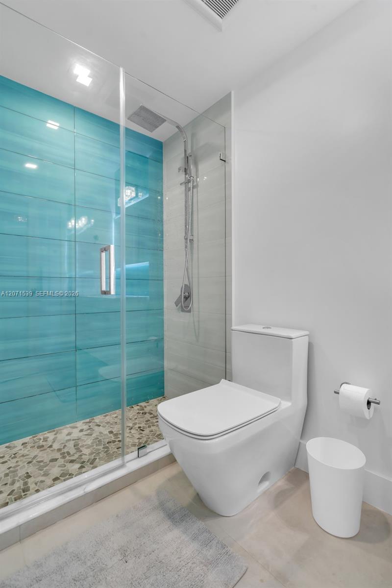 100 Lincoln Rd # 539 View 10