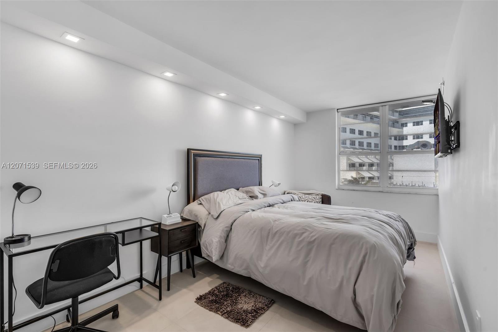 100 Lincoln Rd # 539 View 14