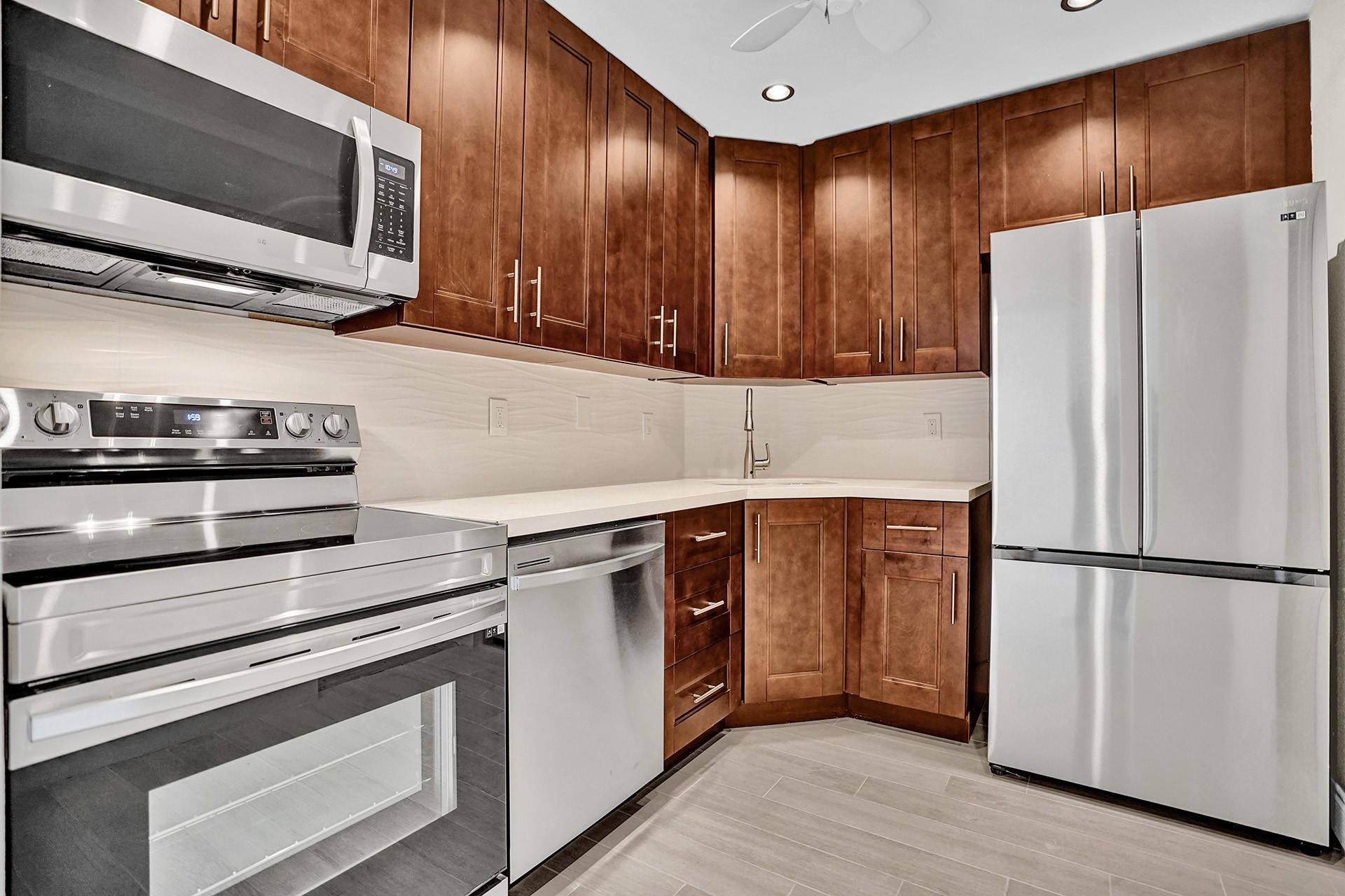 3115 Oakland Shores Drive # E109, Oakland Park FL 33309