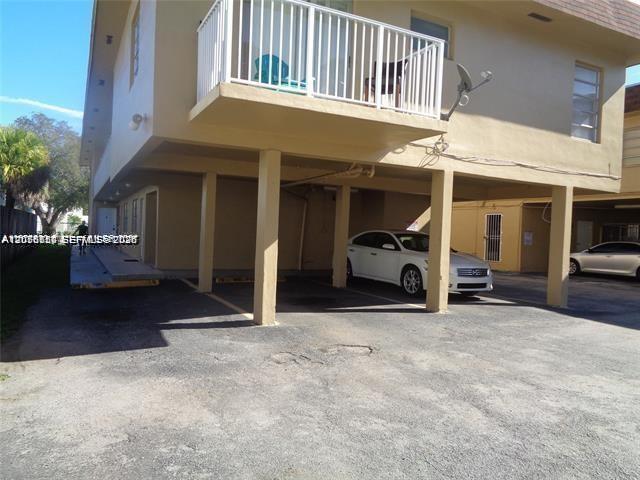 16150 NE 21st Ave # 6 — Photo 4