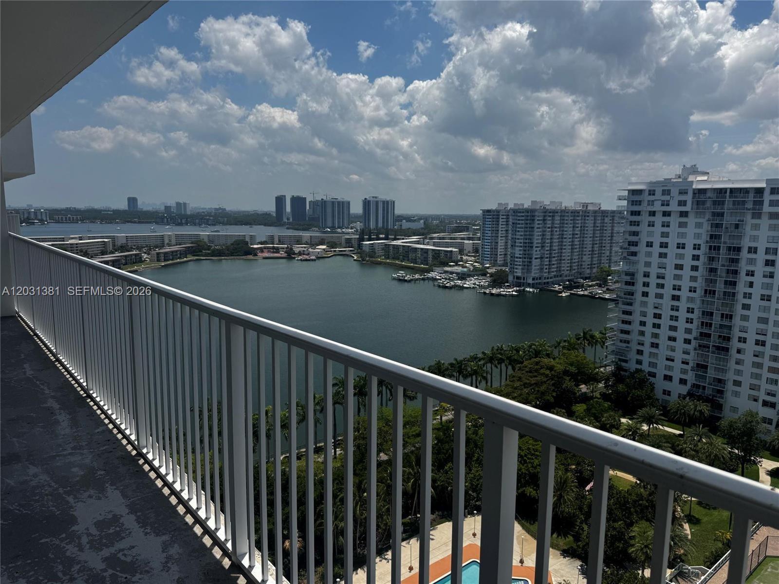 2851 NE 183rd St # 2004E, Aventura FL 33160