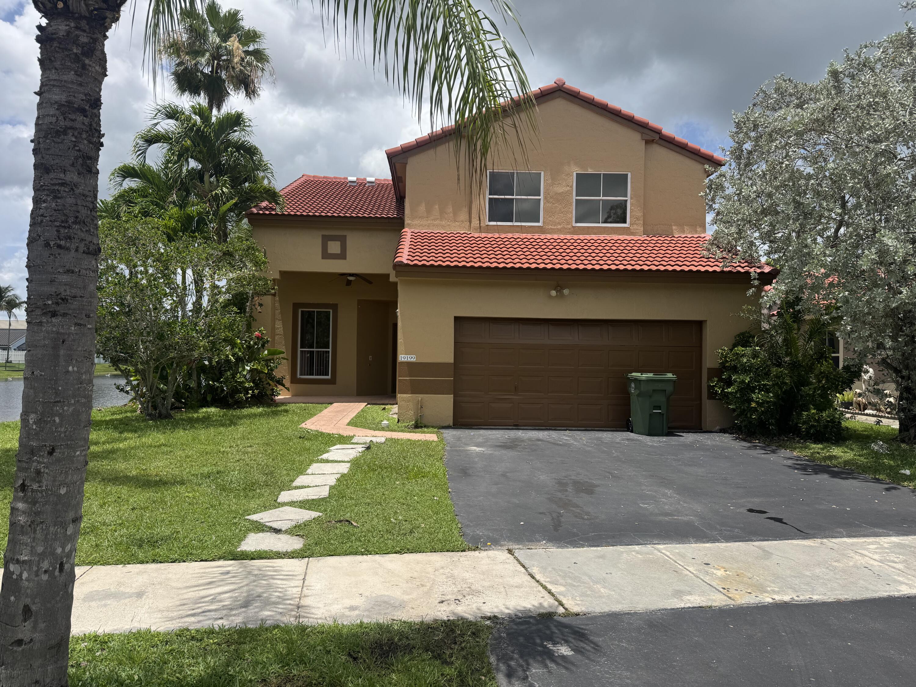 19199 NW 19th Street, Pembroke Pines FL 33029