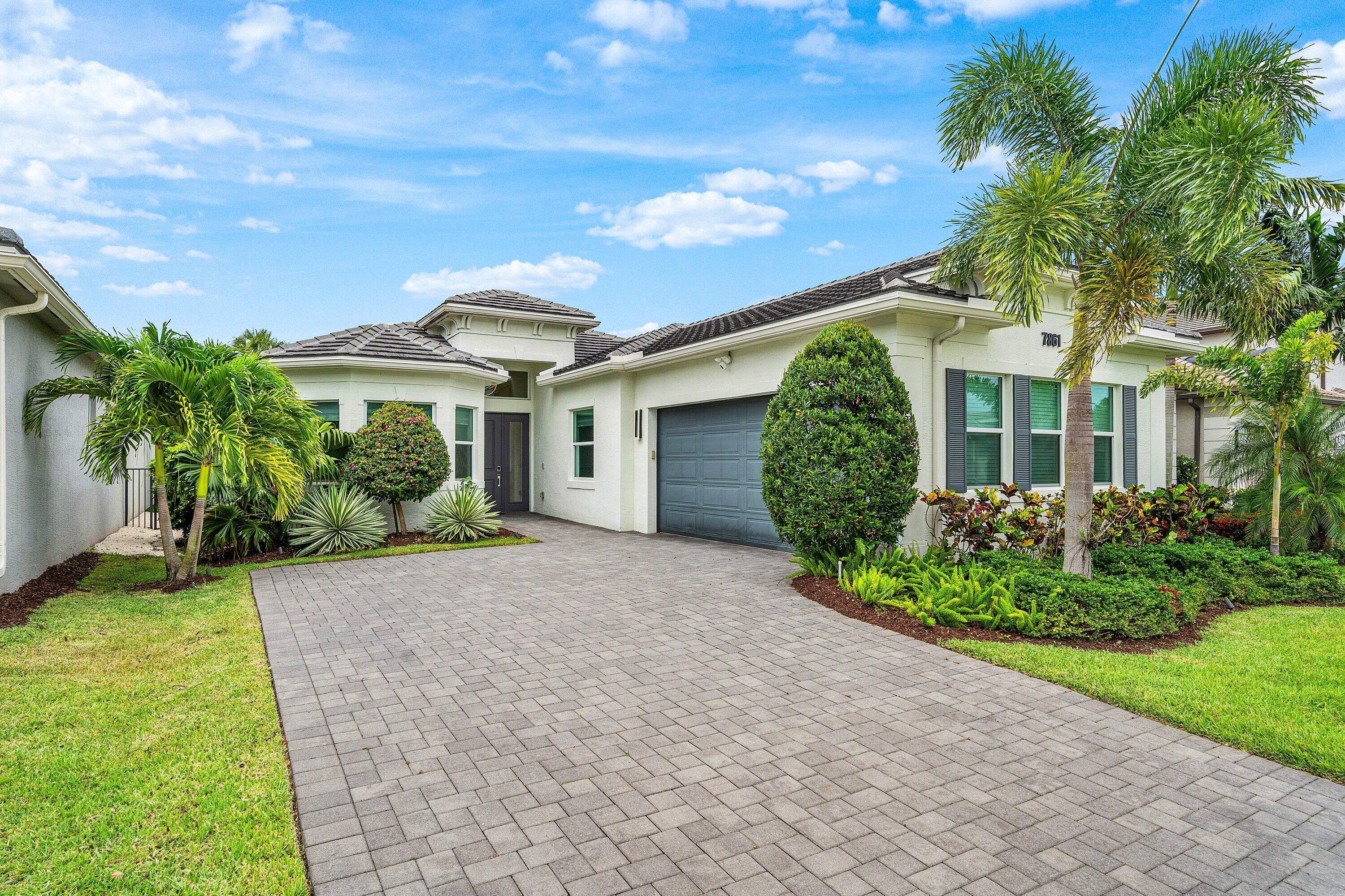 7861 Wildflower Shores Drive — Photo 2