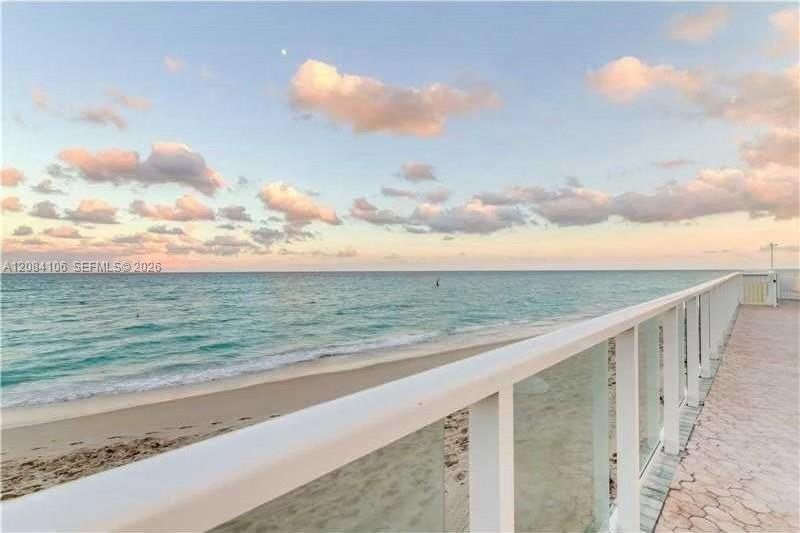 3140 S Ocean Dr # 1703 — Photo 4