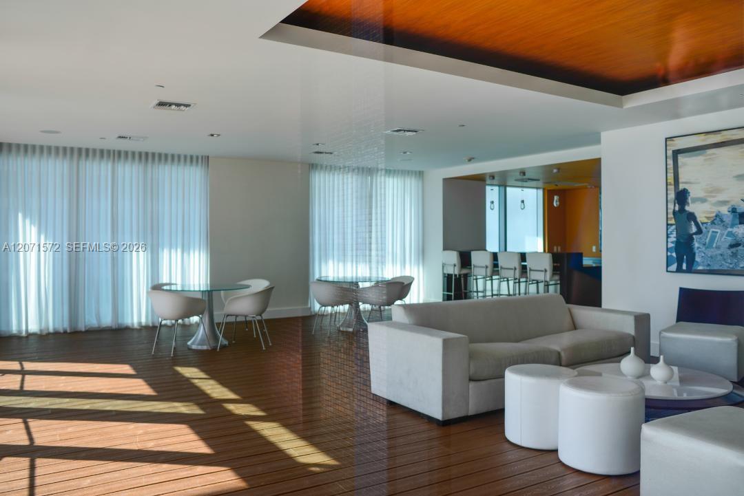 55 SE 6th St # 2110 View 10
