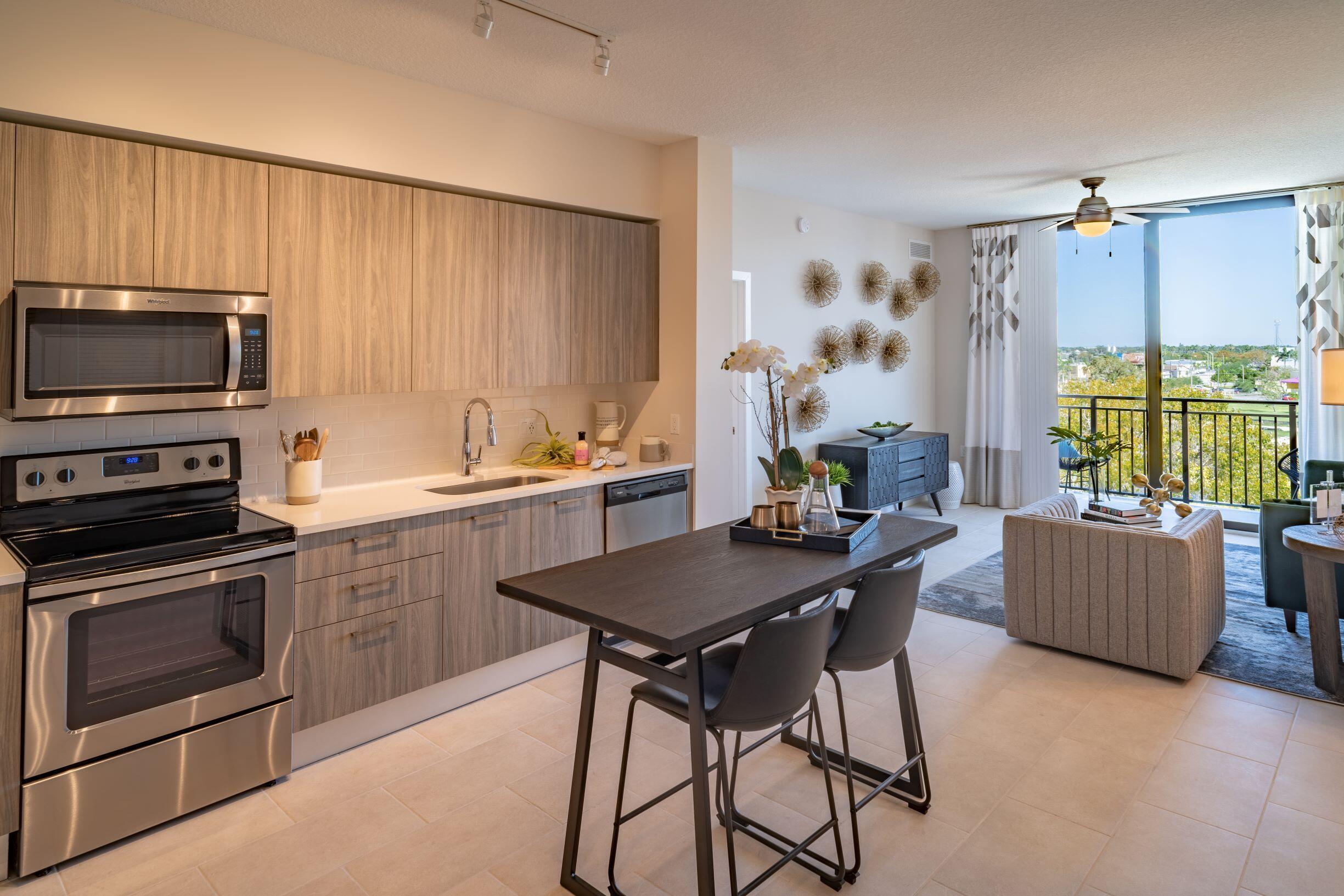 17945 SW 97th Avenue # 214, Palmetto Bay FL 33157