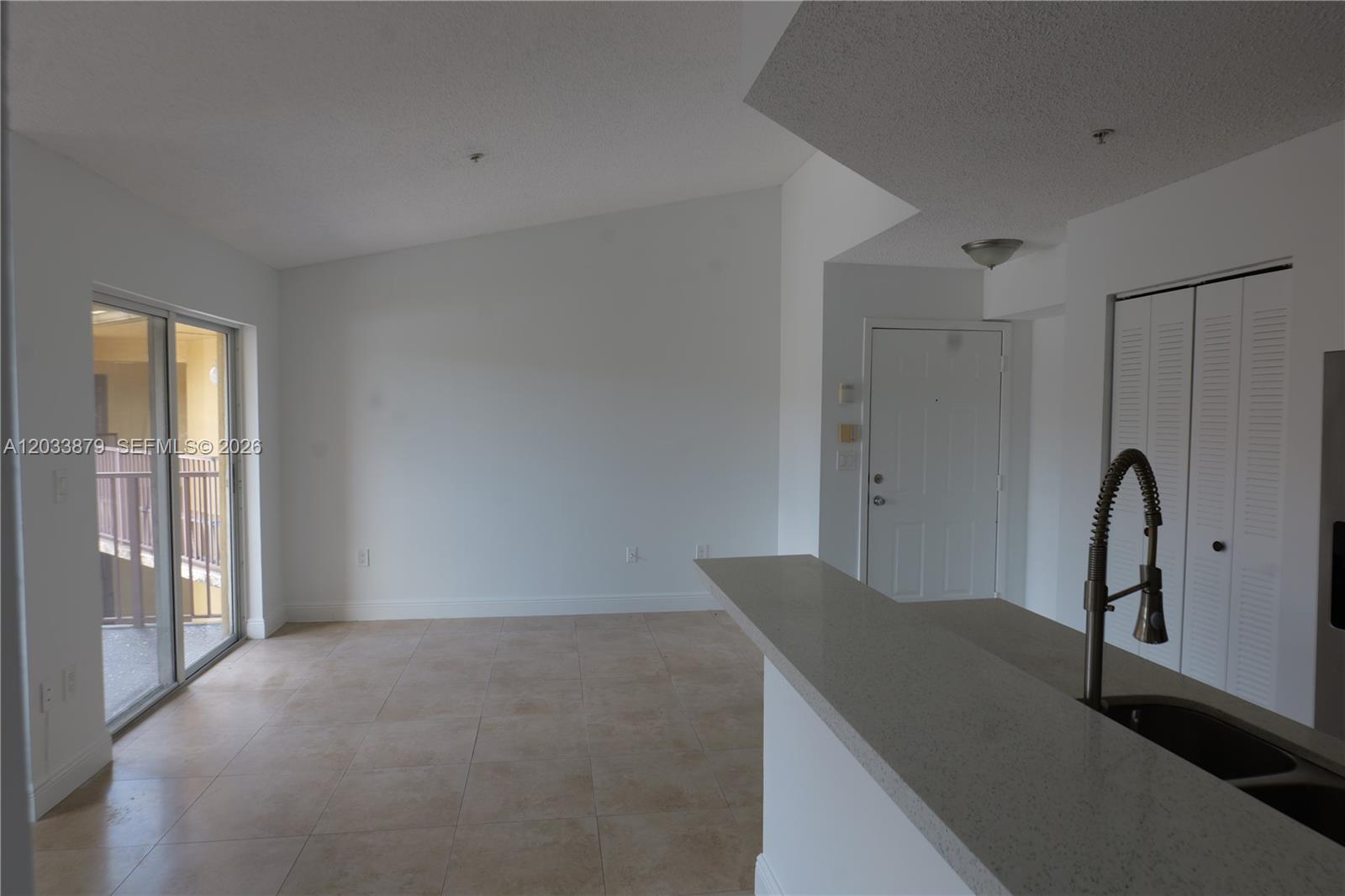 771 N Pine Island Rd # 308 — Photo 2