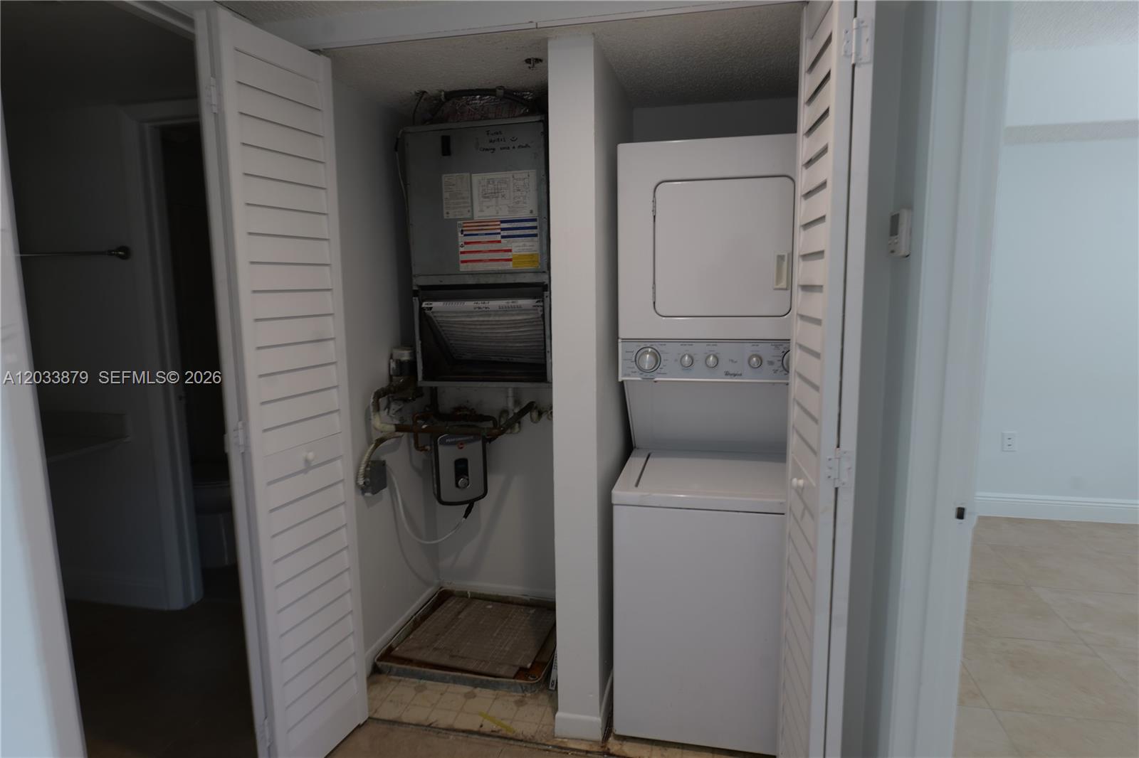 771 N Pine Island Rd # 308 — Photo 3