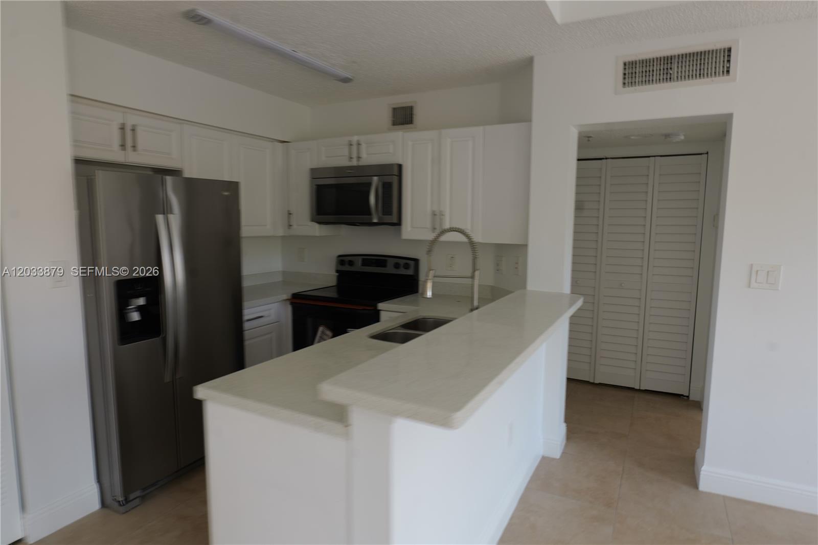 771 N Pine Island Rd # 308 — Photo 5